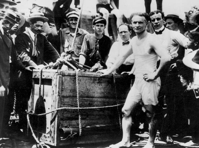 🎩 Houdini's Last Hurrah