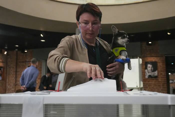 Russia wraps up first wartime parliamentary election with Kremlin dominance all but assured