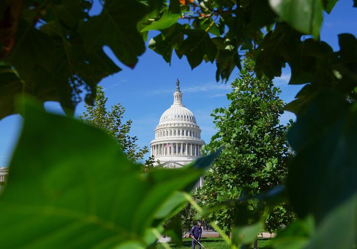 Data center bill falls short in Senate as lawmakers take final votes ...