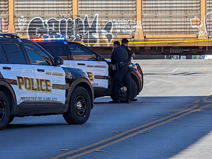 1 dead after train collision just outside of downtown, SAPD says