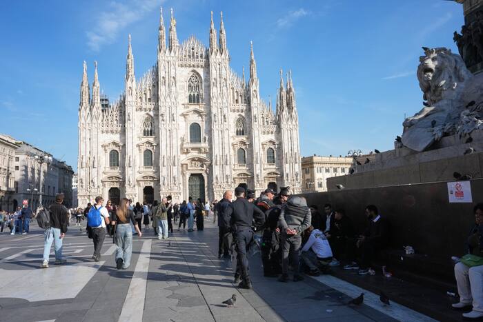 Italy's Meloni approves tougher measures to crack down on protests ...