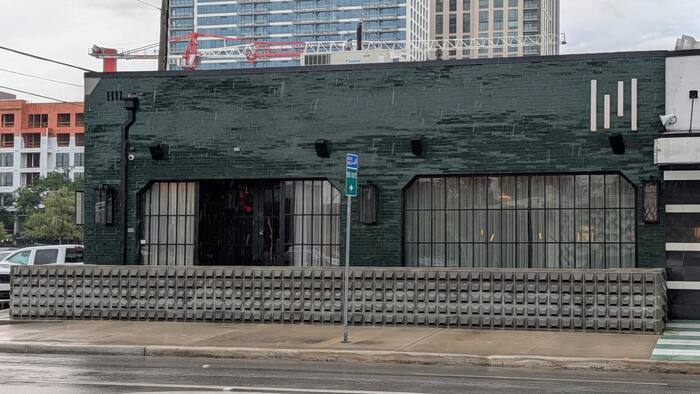 Navy veteran accused of running over valet workers outside new 1111 bar