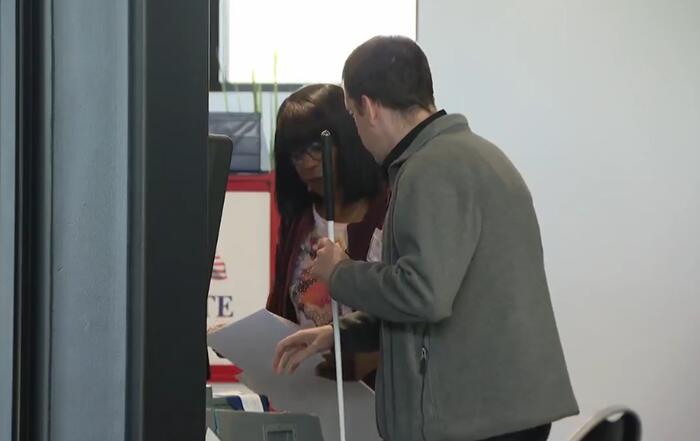 How a Clinton Township blind election worker is helping voters that other workers aren't allowed to Clinton Township's Ron DeMitchell is the first blind poll worker in the township's history Copyright 2026 by WDIV ClickOnDetroit - All rights reserved.