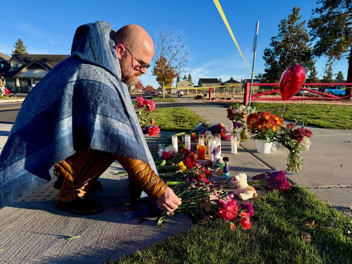 As an Oregon community mourns 4 killed in school shooting, 2 wounded ...