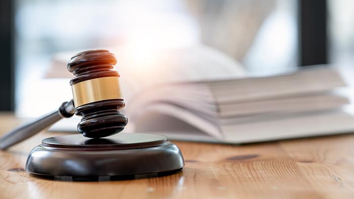 Family questions courthouse ties ahead of civil trial involving ...