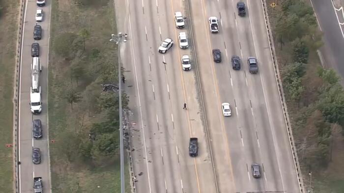 2 dead after crash involving Jeep, Ford Explorer on I-10 East Freeway ...