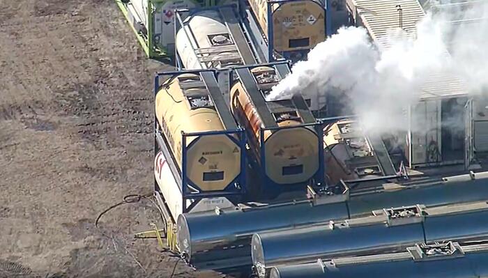 Evacuation orders lifted days after chemical leak in Toledo