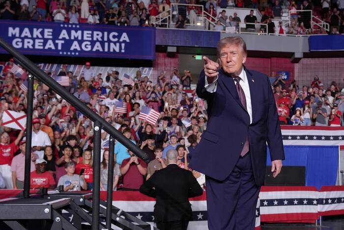 Trump stumps for candidates in deep red Alabama and says he'll be back ...