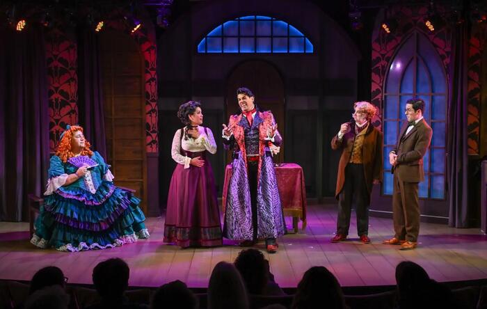 See ‘Dracula: A Comedy of Terrors' at this Orlando theatre