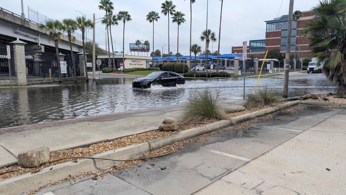 Flooding at Forsyth and Lafayette in Downtown Jacksonville due to king tide