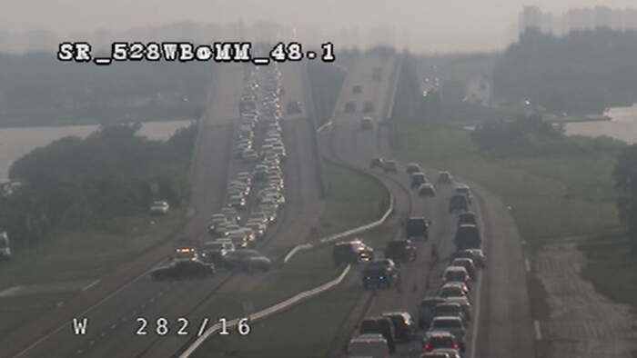 1 killed, 3 hurt in tractor-trailer crash that closed lanes along SR ...