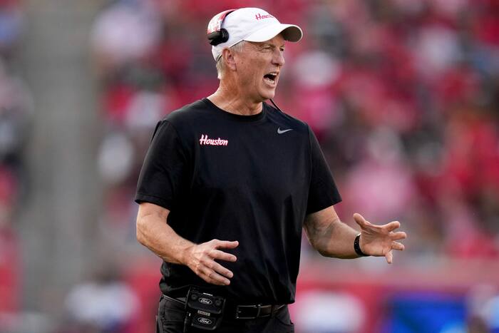 Houston Cougars climb to No. 14 in new AP Poll, rise to No. 16 in new Coaches Poll