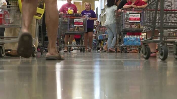 78% expect higher prices to affect holiday spending, survey says