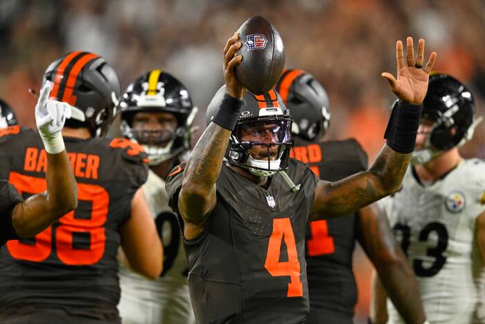 Browns didn't 'swing and miss' with Deshaun Watson after all