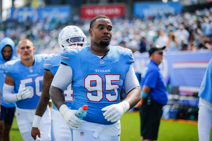 Jordan Elliott was released by Titans after pulling out gun in parking ...