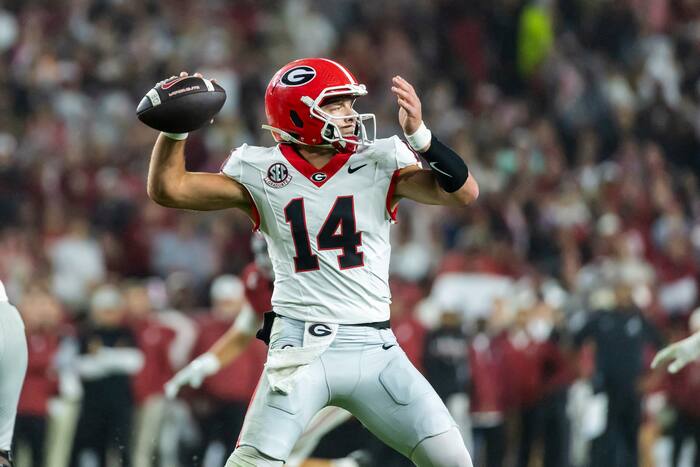 Bulldogs rising? No. 2 Georgia poised to move up after Texas upset; LSU ...
