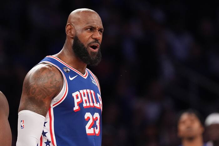 Trump blasts 76ers' star LeBron James as 'disgrace' for not standing ...