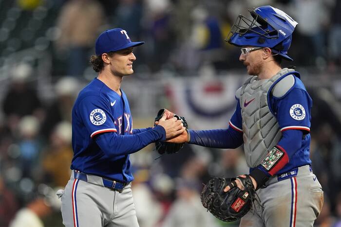 Rangers push the AL West race to the final day of the regular season ...
