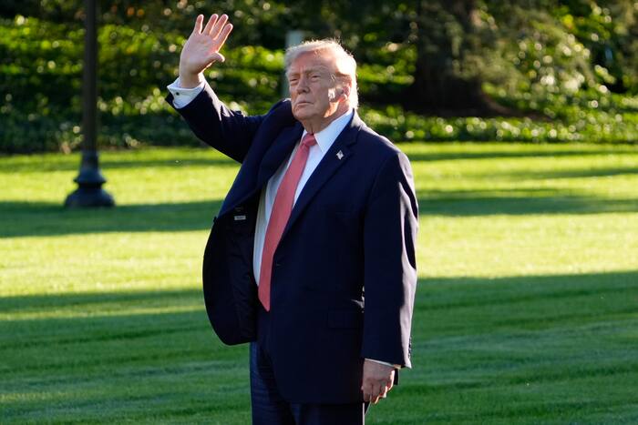 Trump political groups spend nearly $277 million in late midterm blitz on behalf of GOP candidates