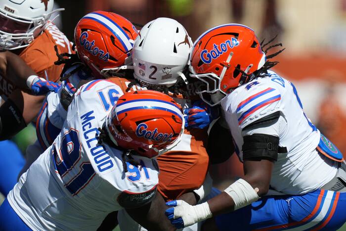 Tramell Jones Jr. leads Florida to 27-24 upset win over No. 7 Texas in ...