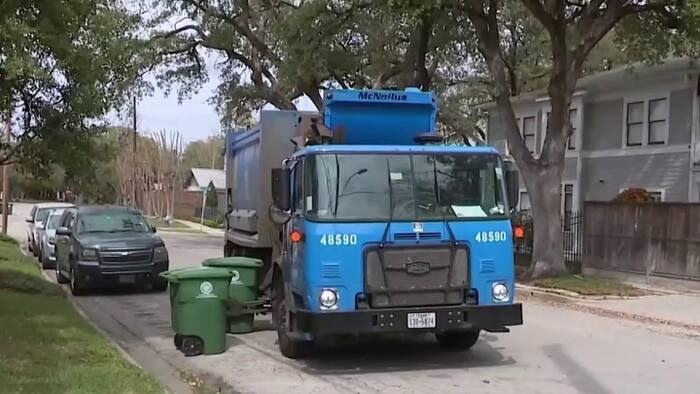Houston Public Works reports 99% on-time garbage pickup, heavy trash ...