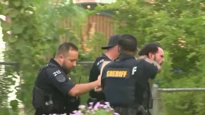 Man accused of shooting Harris County deputy taken into custody after ...