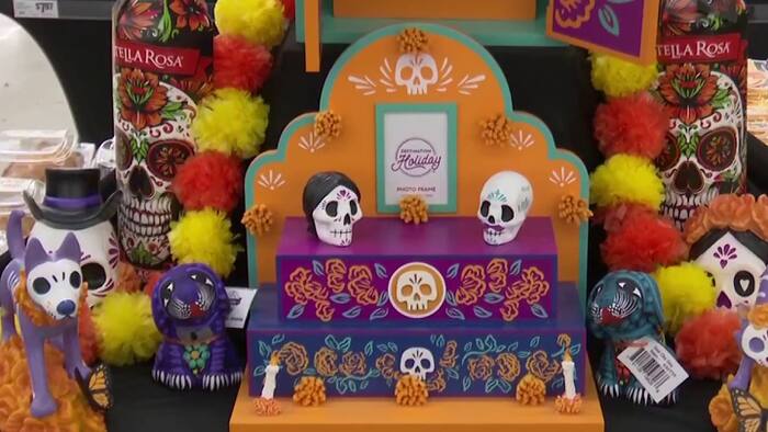 WAIT… H-E-B HAS ALL THIS FOR DÍA DE LOS MUERTOS?!