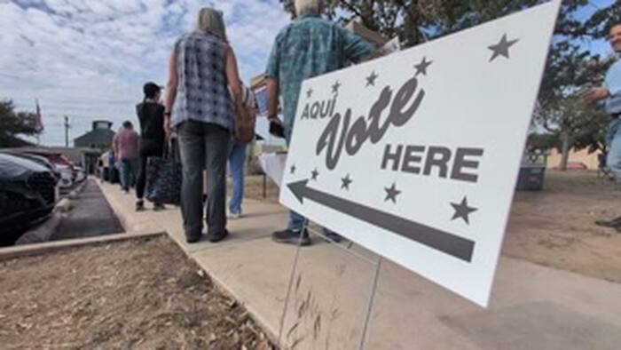 Long lines at polls not deterring Bexar County voters in 2nd week of early voting