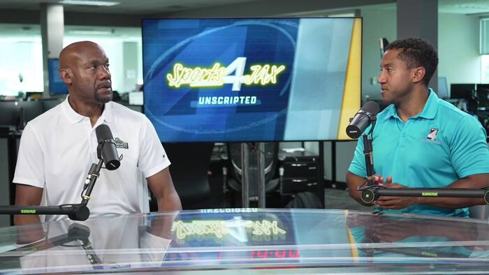 Jaguars Legend Jimmy Smith Stops by Sports4JAX Unscripted Interview 🐆🏈