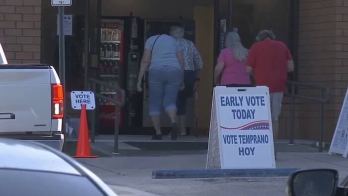 Duval County early voting hours expand as turnout approaches record pace