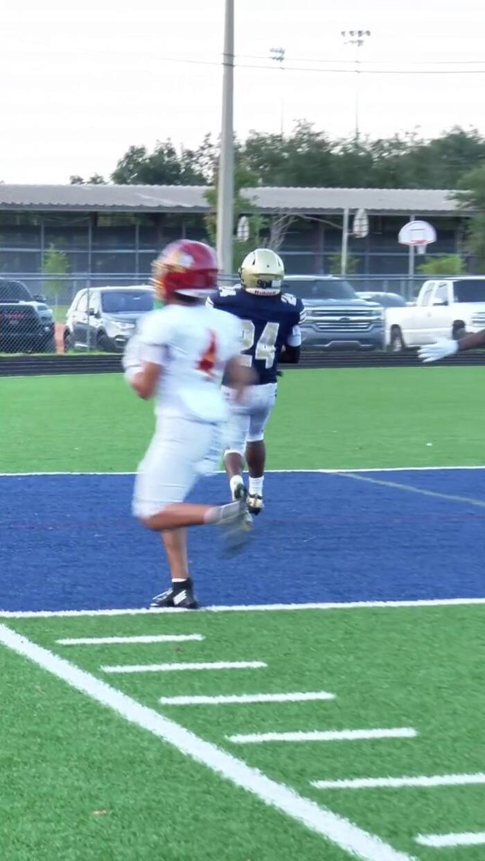 KJ Palmer slides to the end zone 🛝🛝