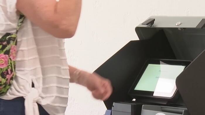 Early voting opportunities begin for Roanoke County residents