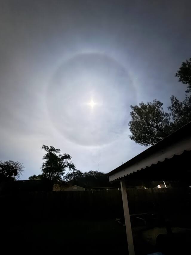 Halo around the moon