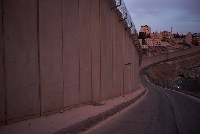British Consulate in east Jerusalem ceases to function