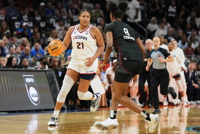 Strong and Watkins lead preseason All-America women's team