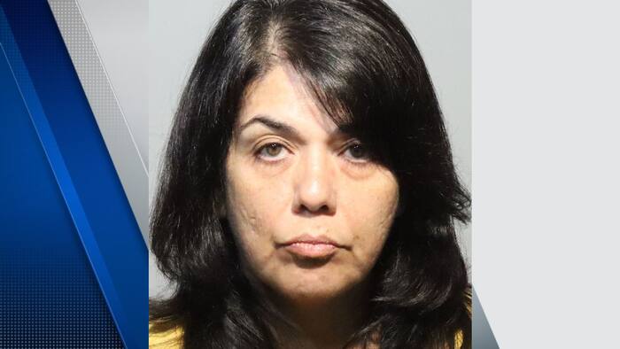 Teacher arrested on child abuse charge after dragging student into hallway, Seminole County deputies say