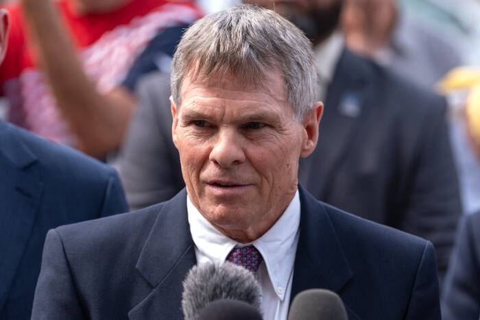 Justice Department watchdog declines to investigate Reflecting Pool case
