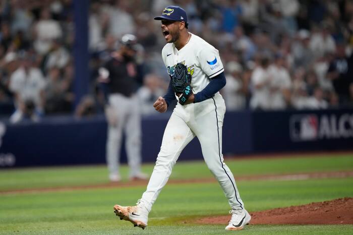 Freddy Peralta wins ALCS MVP as Rays reach World Series