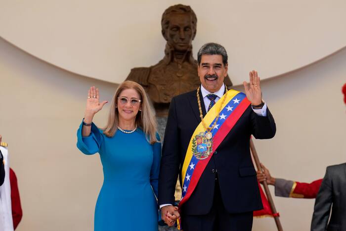 Wife of ex-Venezuelan president seeks release from US jail