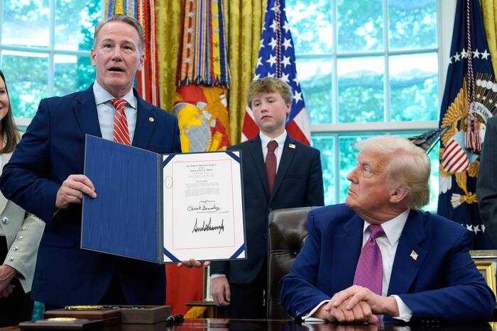 Photo Caption