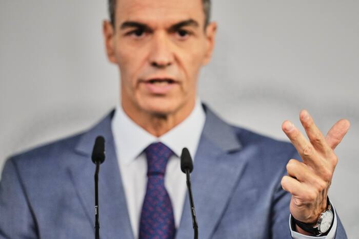 Spain approves 21 housing measures after Barcelona protests