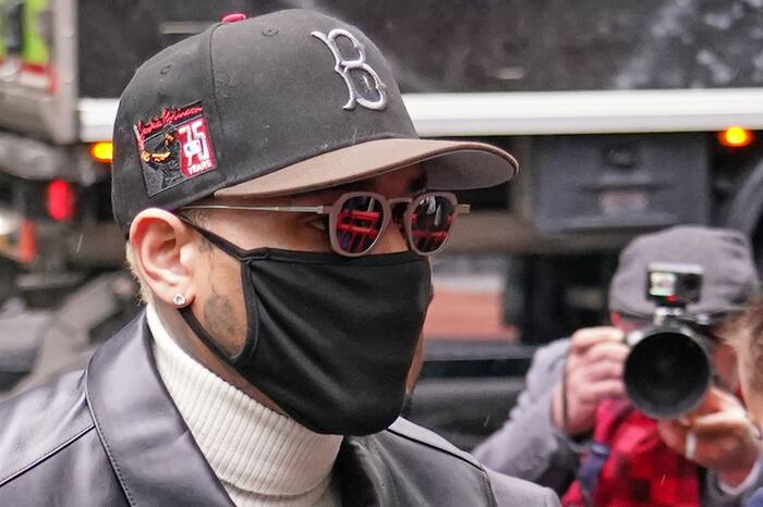 Chris Brown avoids prison time for brawling at a London nightclub