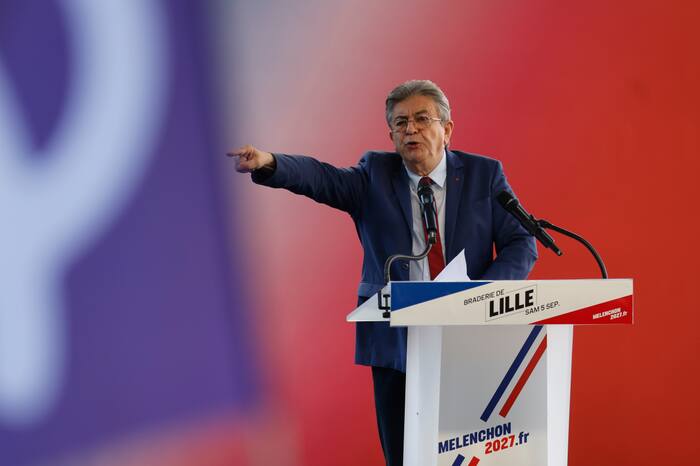 Mélenchon backs Gen Z school protests ahead of French election
