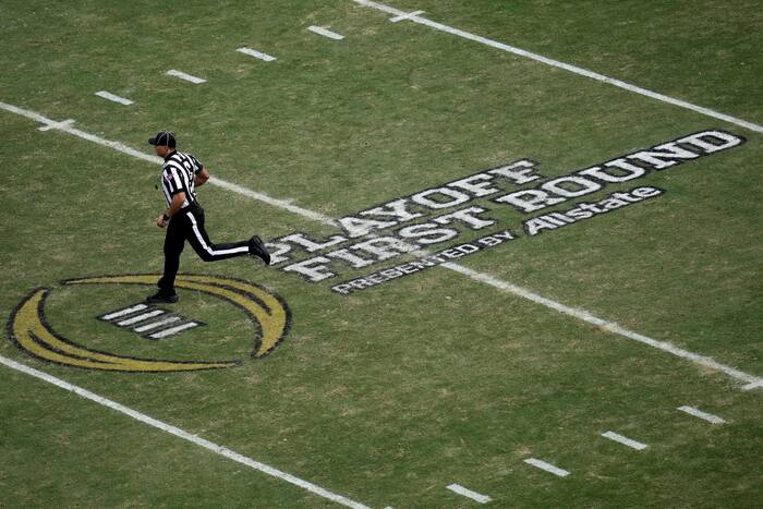College football moves closer to 24-team playoff expansion