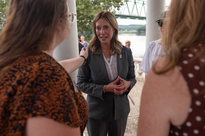 Democrat pushes back against unattributed ad featuring estranged mother