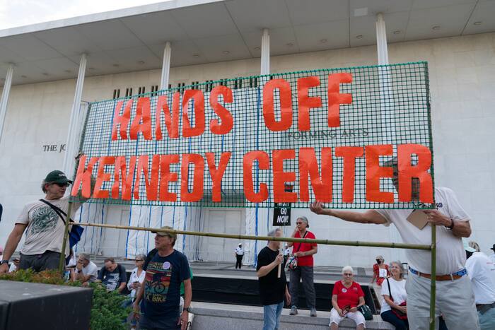 Kennedy Center Honors to Move to Capital One Arena Amid Dispute Over Adding Trump’s Name