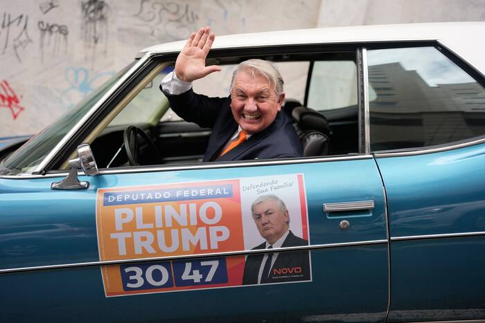Brazil's joke candidates continue tradition of impersonating celebrities