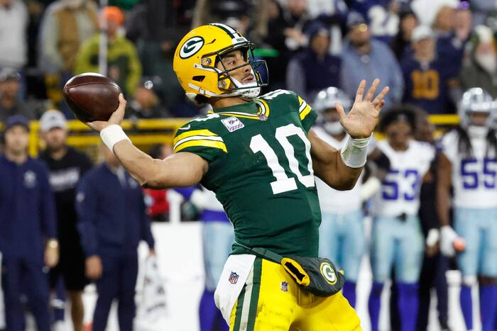 Packers beat Cowboys 23-13 behind Love and strong defense