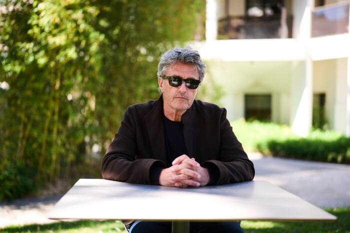 Polish director Pawlikowski wins Cannes prize for 'Fatherland'