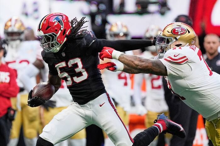 Falcons rookie Daniels returns to play week after injury